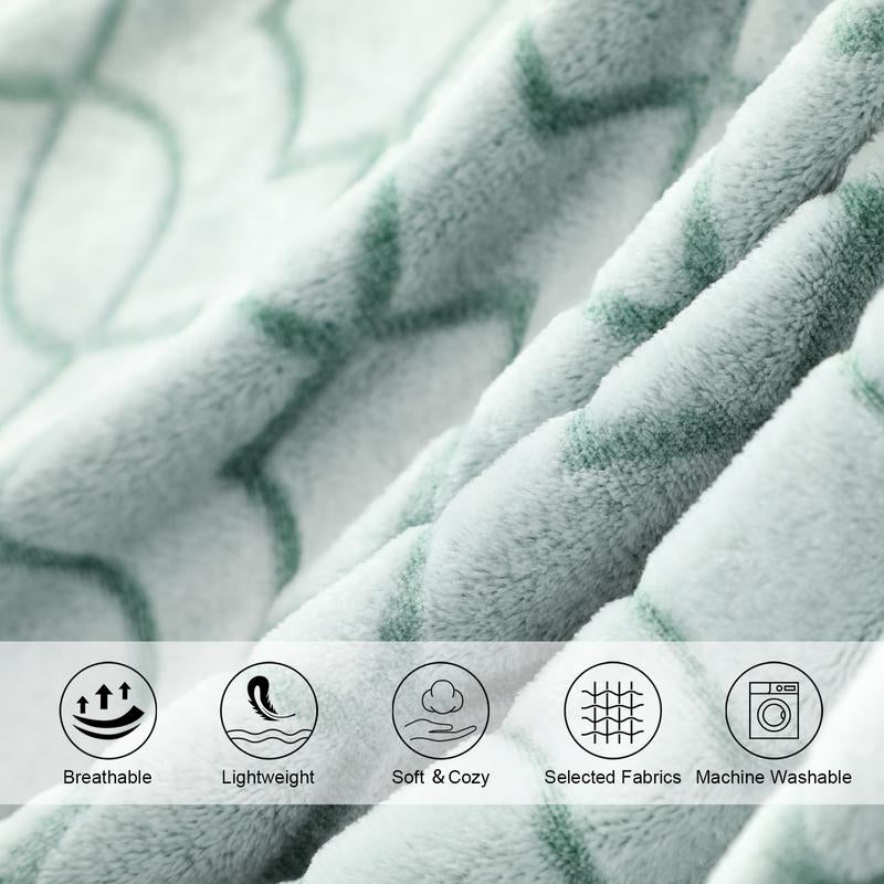 Double-Sided Wearable Blanket Ultra Soft Flannel Shawl Blanket with Pockets